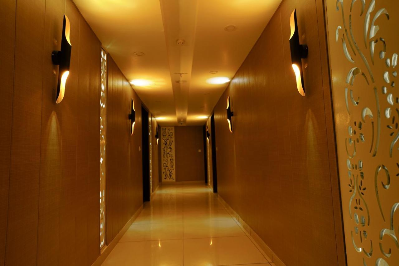 Hotel Northwind, Kharar, Mohali ภายนอก รูปภาพ