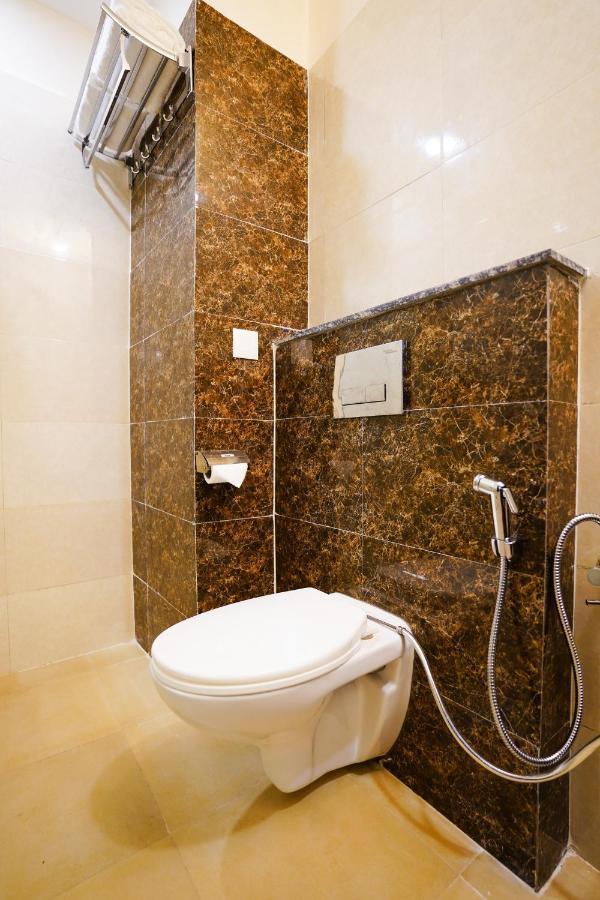 Hotel Northwind, Kharar, Mohali ภายนอก รูปภาพ